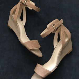 Nine West Tan Suede Wedge Sandal Heels